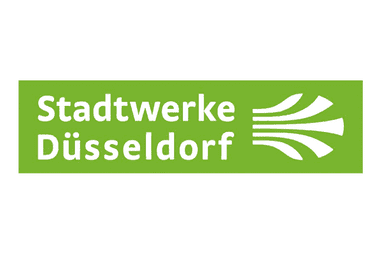Logo der Stadtwerke Düsseldorf mit weißem Text auf grünem Hintergrund, zeigt den Firmennamen und grafische Elemente.